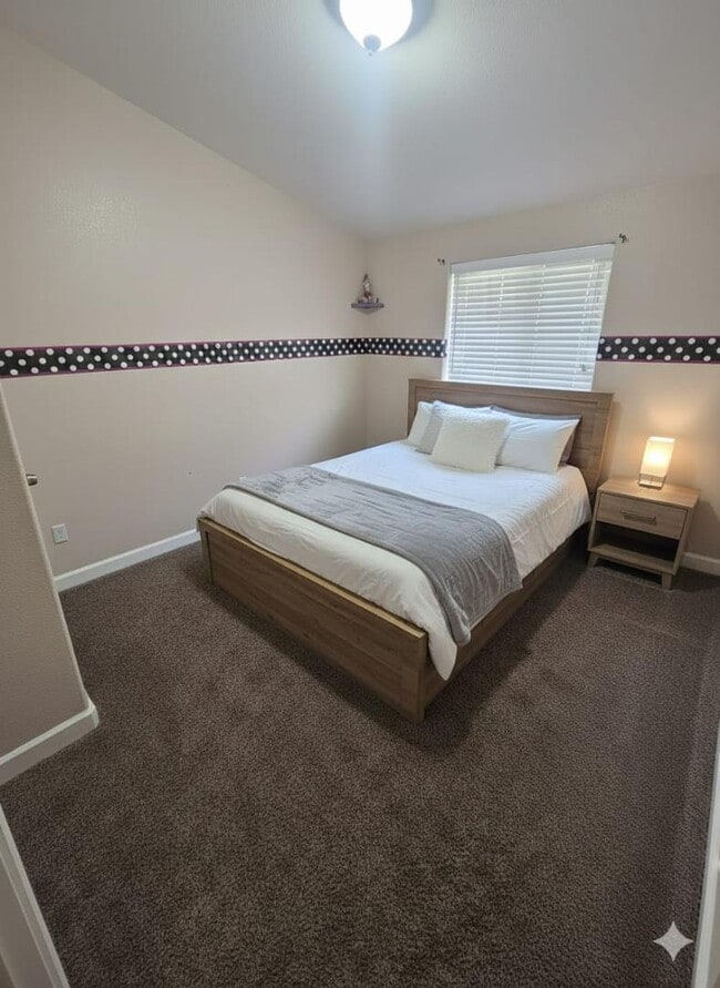 Building Photo - 2523 S 3460 W