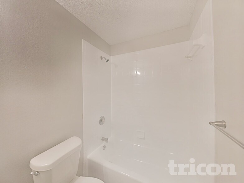 Building Photo - 3352 Tobago Rd