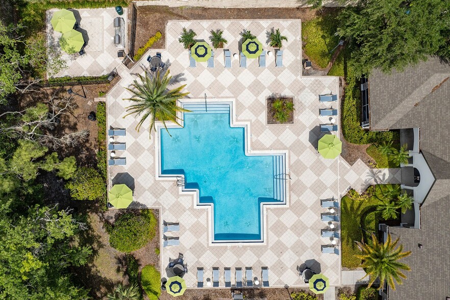 Building Photo - Cypress Grand