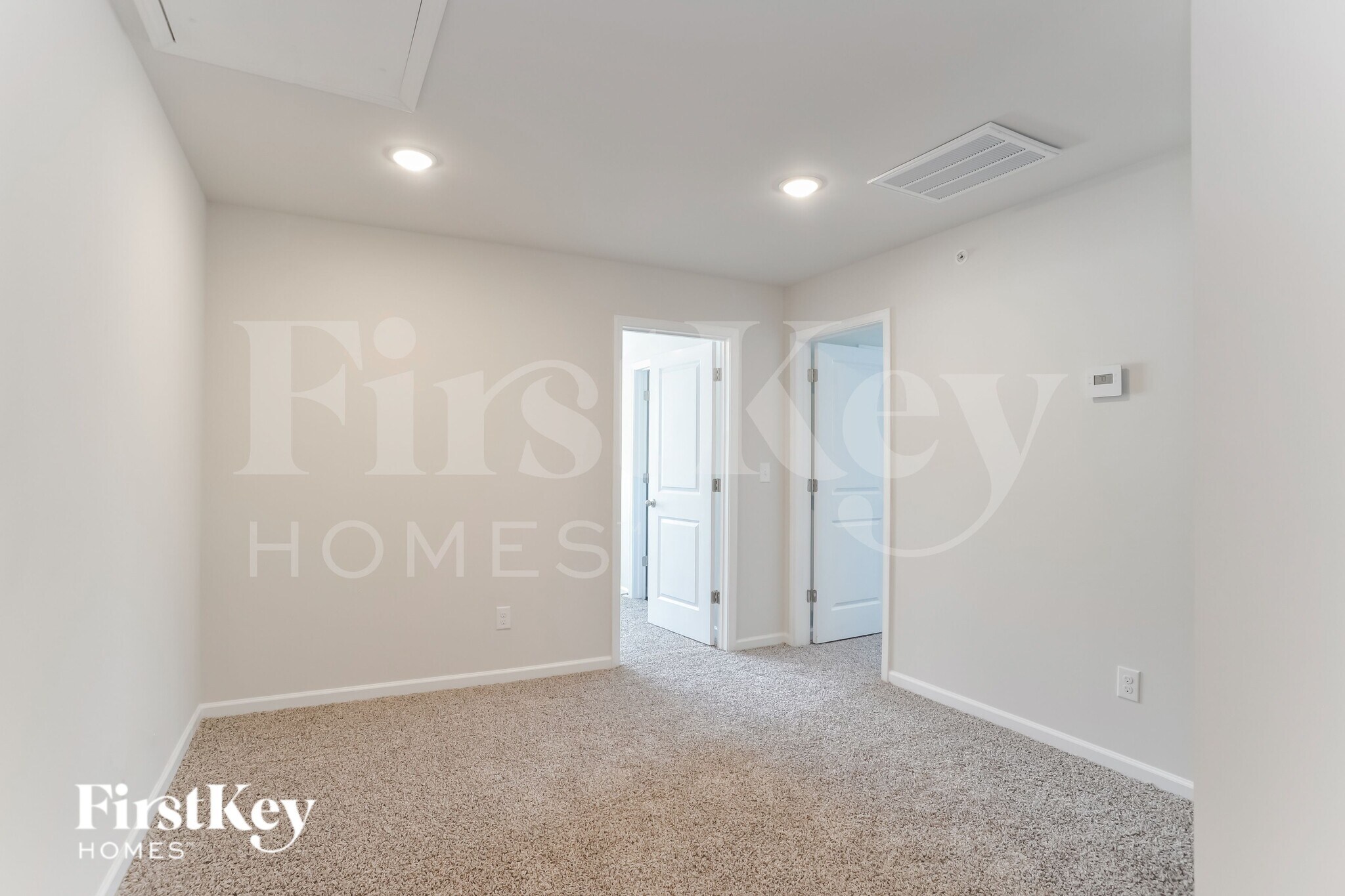 Building Photo - 2058 Cypress Village Dr NW