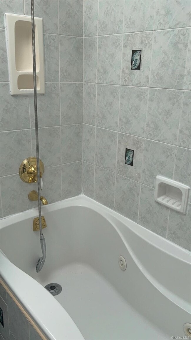 Building Photo - 19-16 150th St