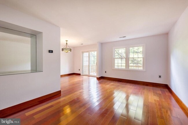 Building Photo - 7603 Heatherton Ln