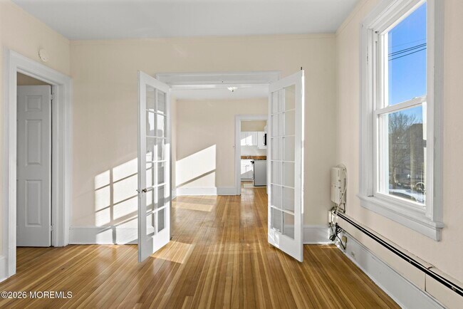 Building Photo - 98 First Ave