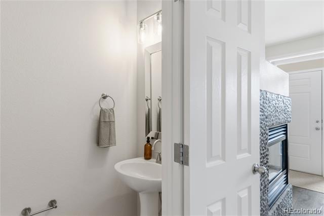 Building Photo - 3797 Windriver Trl