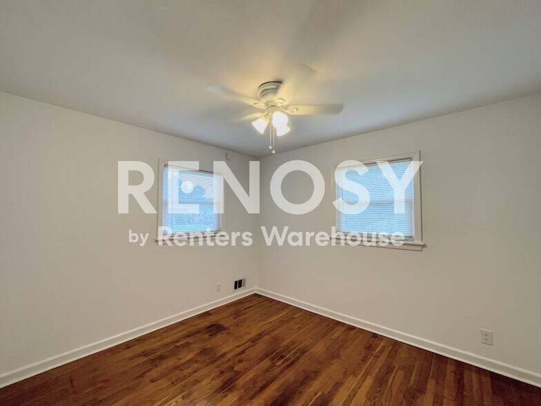Building Photo - 1509 Sagewood Dr