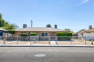 Building Photo - 3494-3496 E. Terrace Ave. - 3494-Unit 1