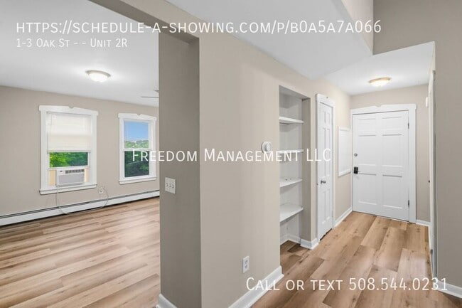 Building Photo - 1-3 Oak St --Unit 2R