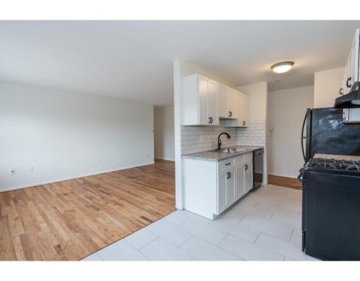 Building Photo - 23 Regency Park Dr