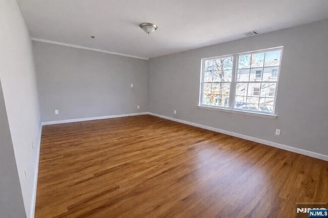 Building Photo - 231 N 12th St