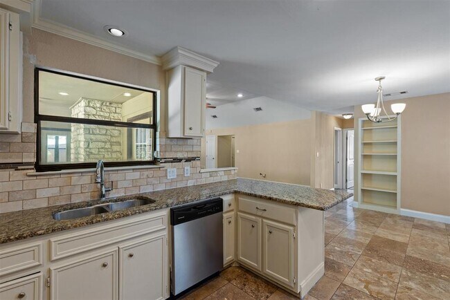 Building Photo - 4906 Tannehill Ln