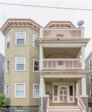 Building Photo - 12 Taft St