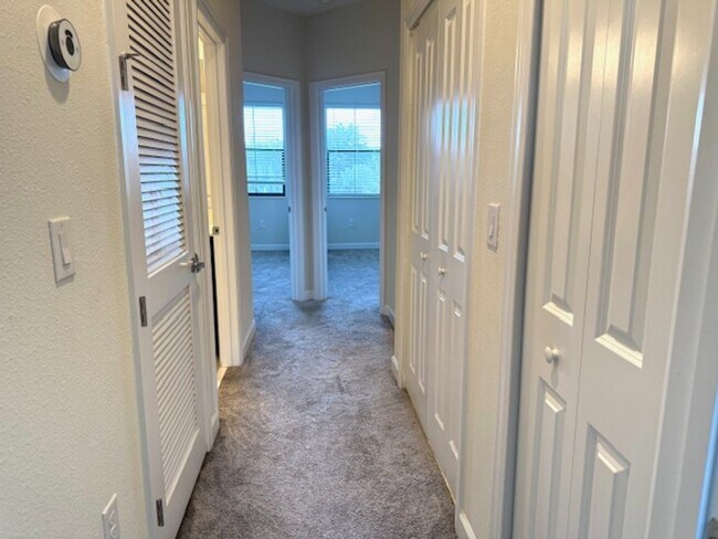 Building Photo - For Rent in ChampionsGate 3/2.5 Townhouse with Water View