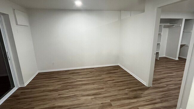 Building Photo - 342 Stuyvesant Ave