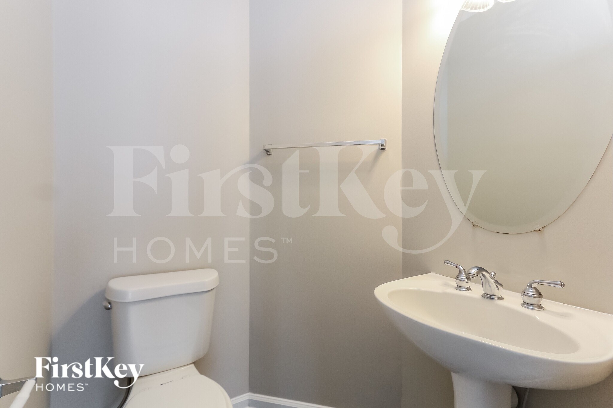 Building Photo - 11701 Kingsley View Dr