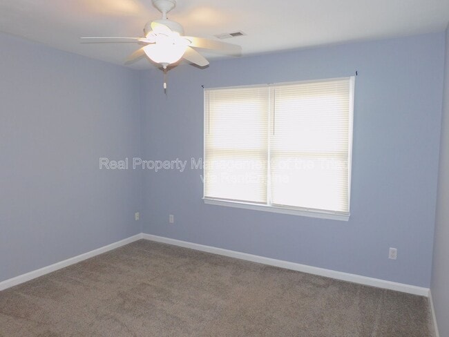 Building Photo - 5101 Mountain Ash Ct