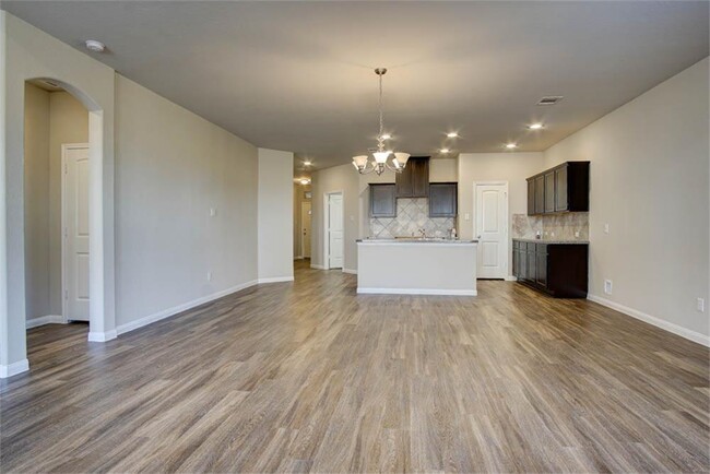 Building Photo - Beautiful Home in Bridgewater Meadows!