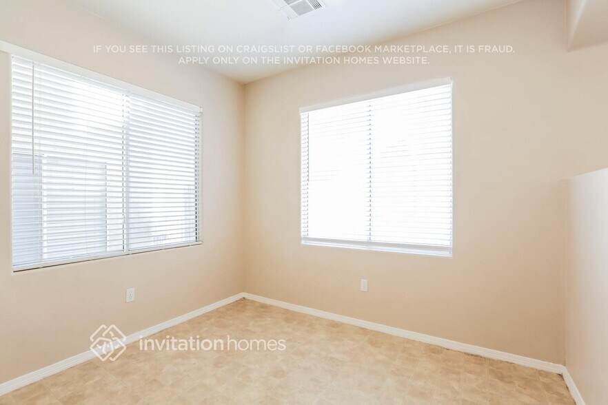 Building Photo - 6554 E Coronado Canyon Ave