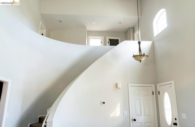 Building Photo - 2413 Santa Cruz Ct