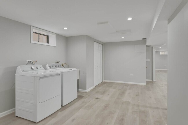 Building Photo - 8901 Moody Ave