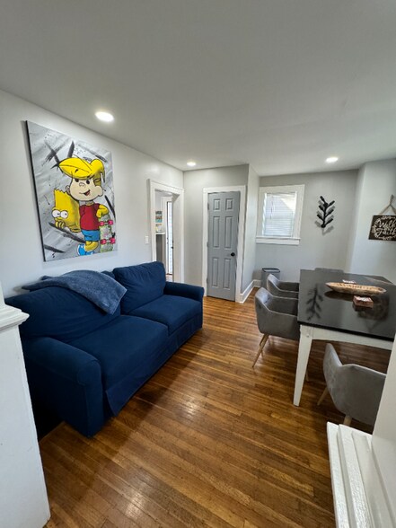 Building Photo - 1230 N Kealing Ave