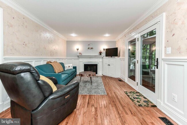Building Photo - 10428 Collingham Dr