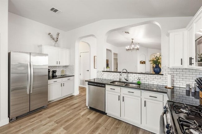 Building Photo - 3309 Wickham Ln