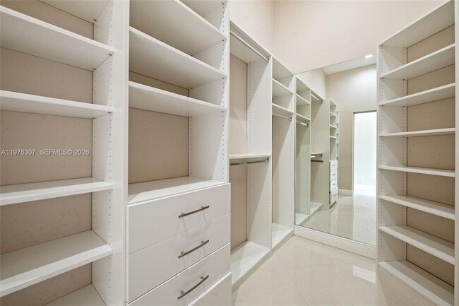 Building Photo - 15962 SW 62nd St