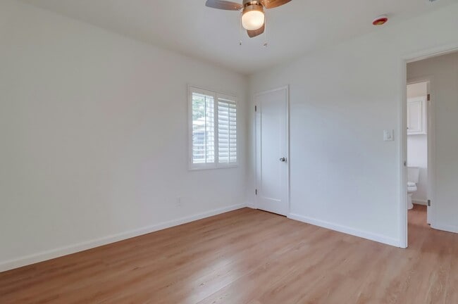 Building Photo - 3926 Aragon Dr