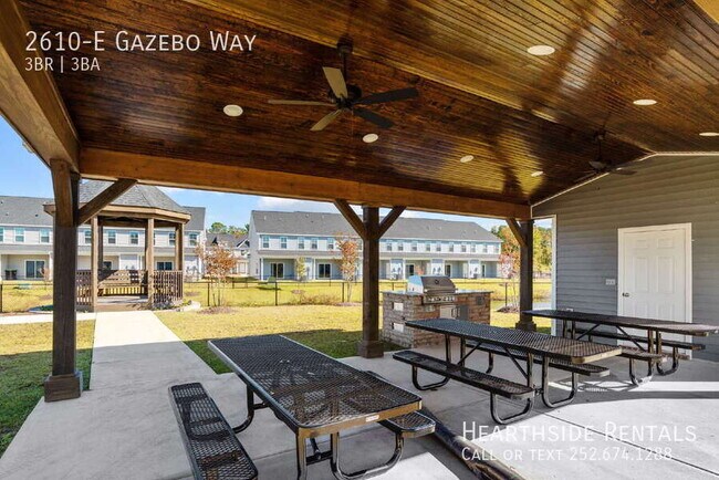 Building Photo - 2610 Gazebo Wy