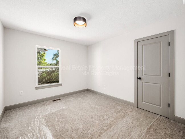 Building Photo - 130 N Guilford Ave