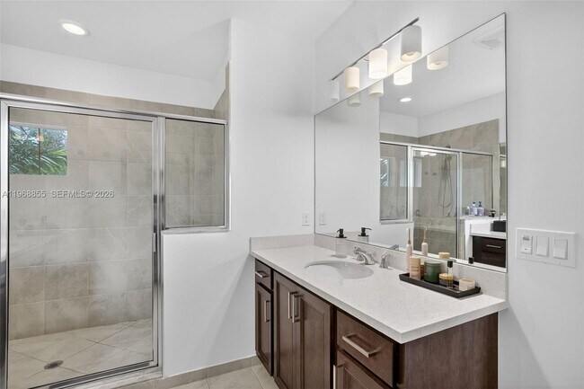 Building Photo - 543 Parsons Wy