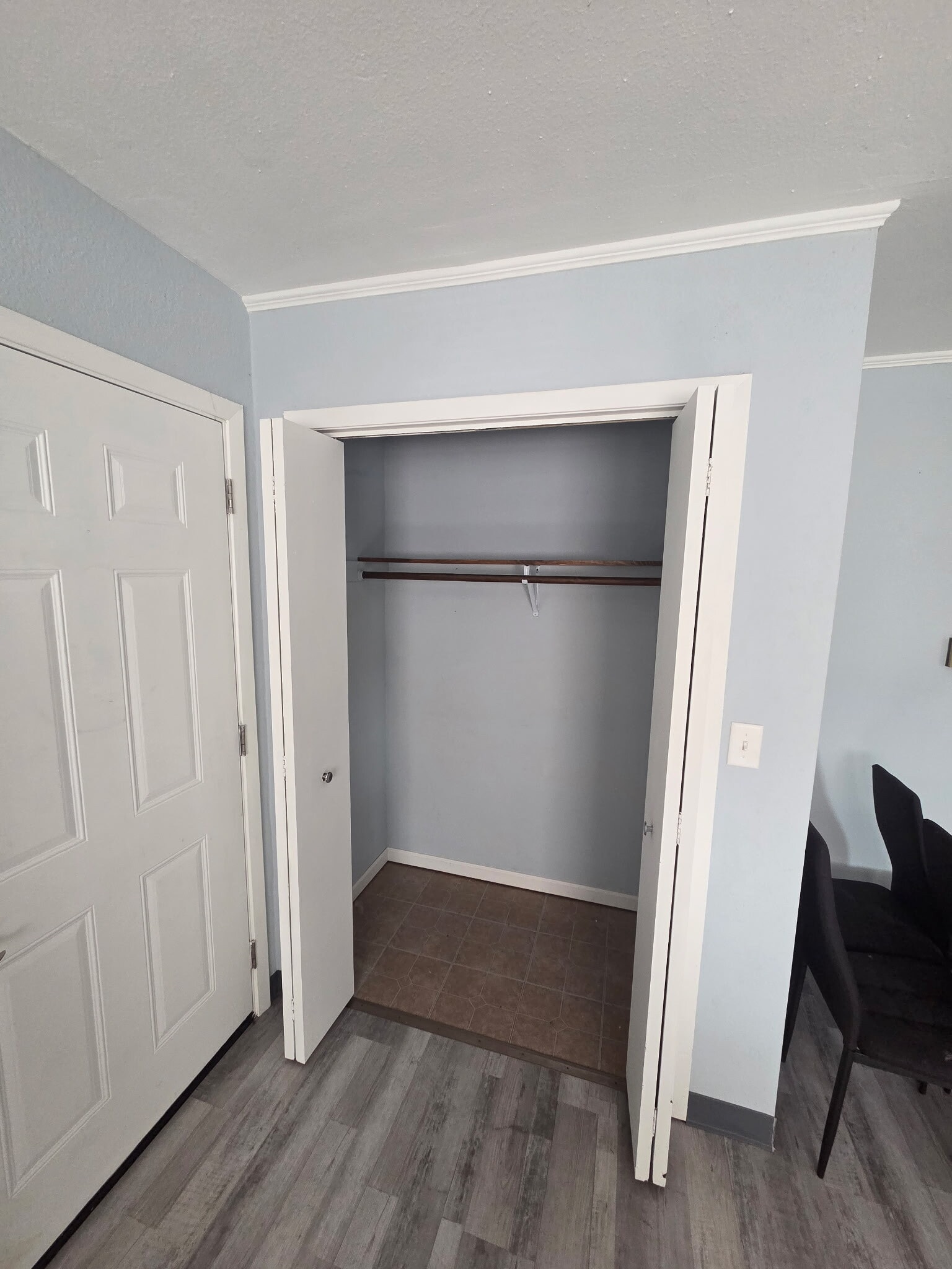 Building Photo - 108 N Dubildchen Dr