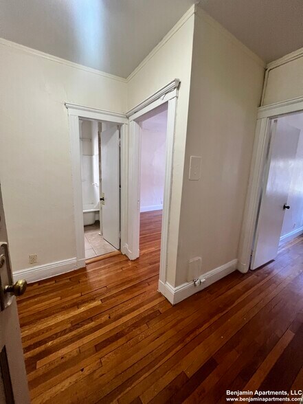 Building Photo - 120 Washington St