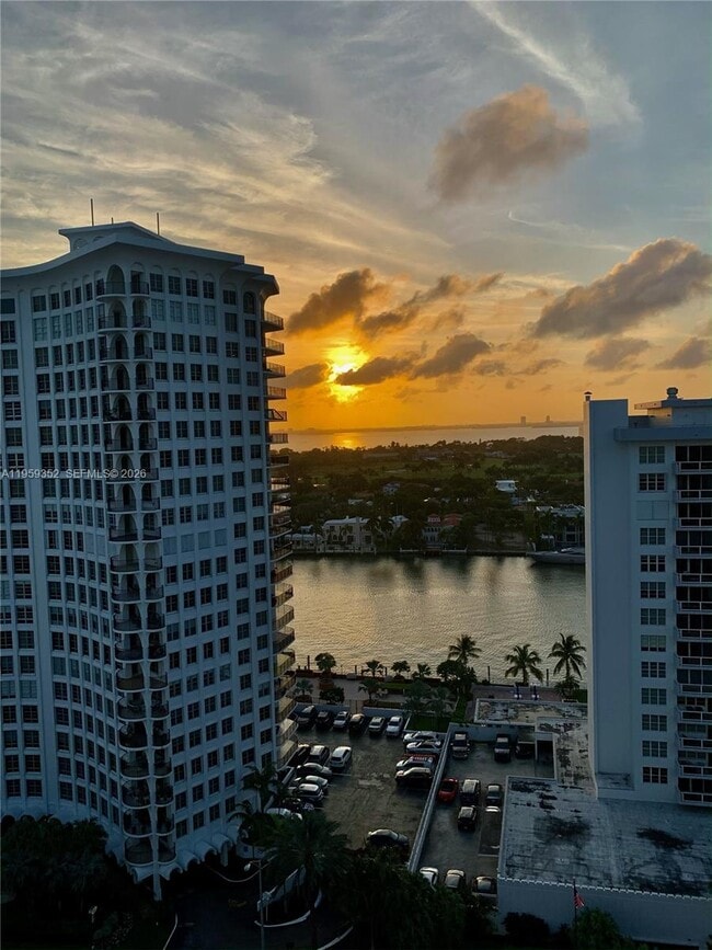 Building Photo - 5701 Collins Ave