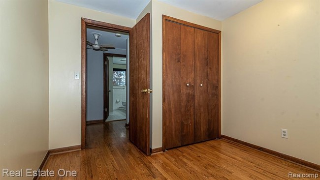 Building Photo - 8110 Rene Dr