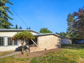 Building Photo - Charming Rambler Retreat Near Robinswood Park