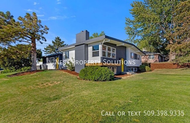 Building Photo - Remodeled 4 Bed, 3 Bath Home for Rent!