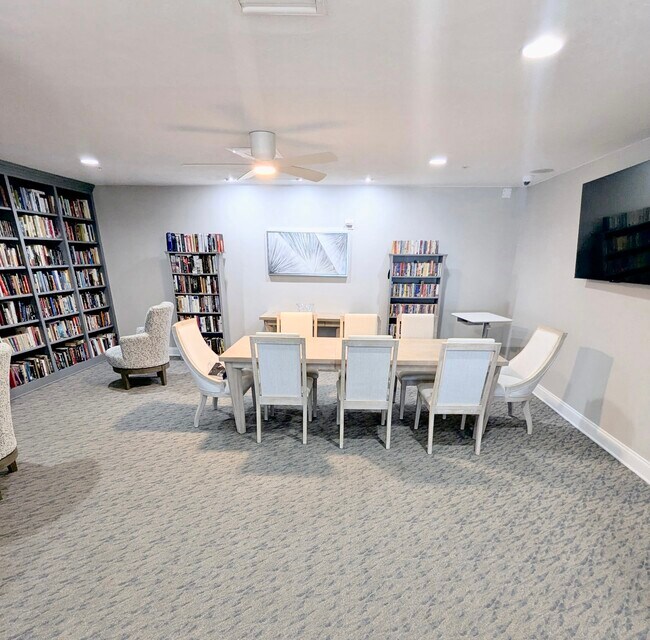 Building Photo - 3311 S Atlantic Ave