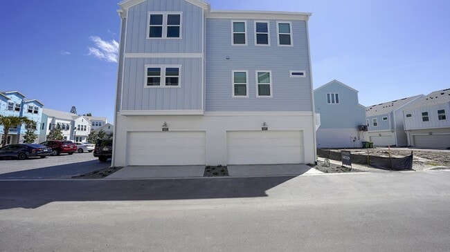 Building Photo - 407 Gowdy Rd