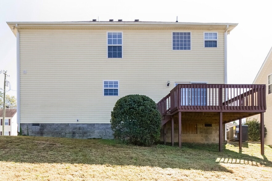 Building Photo - 7835 Rainey Dr