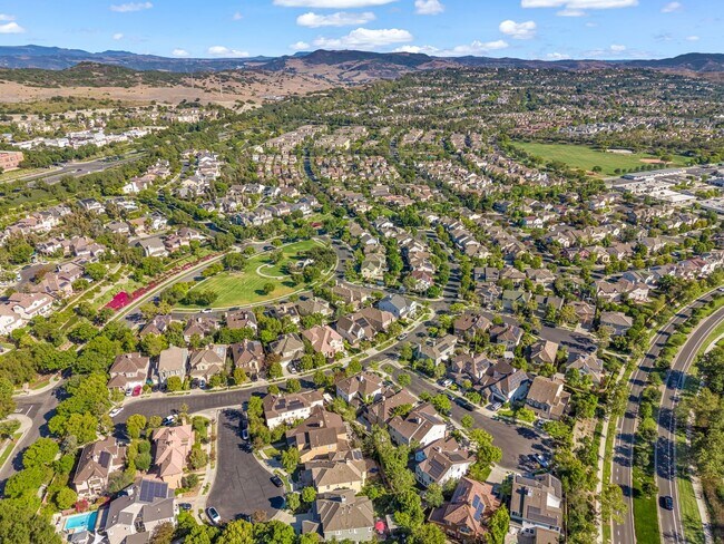 Building Photo - Luxurious French Country Estate in Ladera Ranch – Fully Furnished with Flexible Short-Term Lease ...