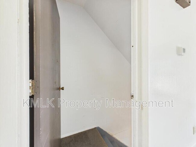 Building Photo - 4280 Lorwood Dr