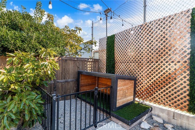 Building Photo - 25392 Neptune Dr