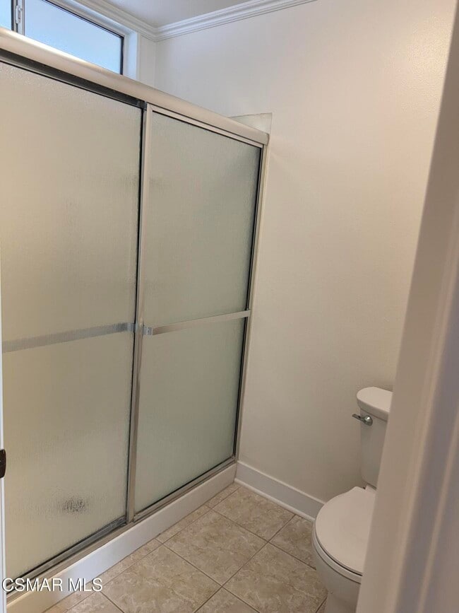 Building Photo - 2923 E Sierra Dr