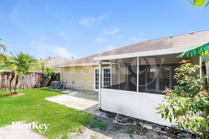 Building Photo - 12489 Guilford Way