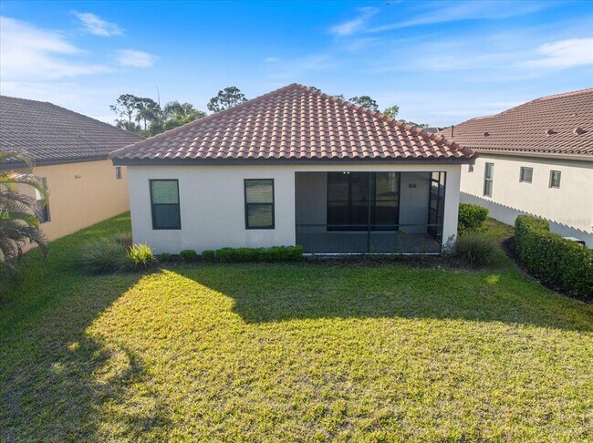 Building Photo - 229 Livorno Wy