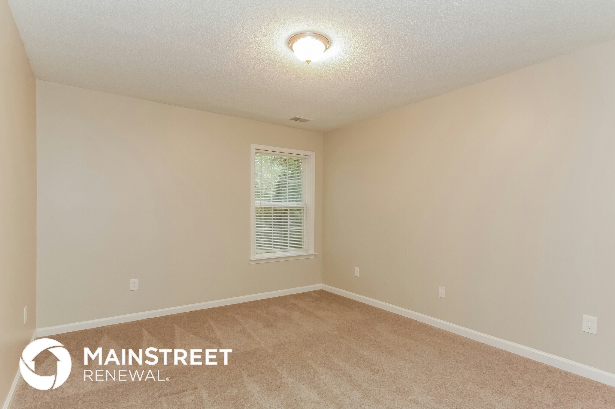 Building Photo - 11937 Fox Glen Rd