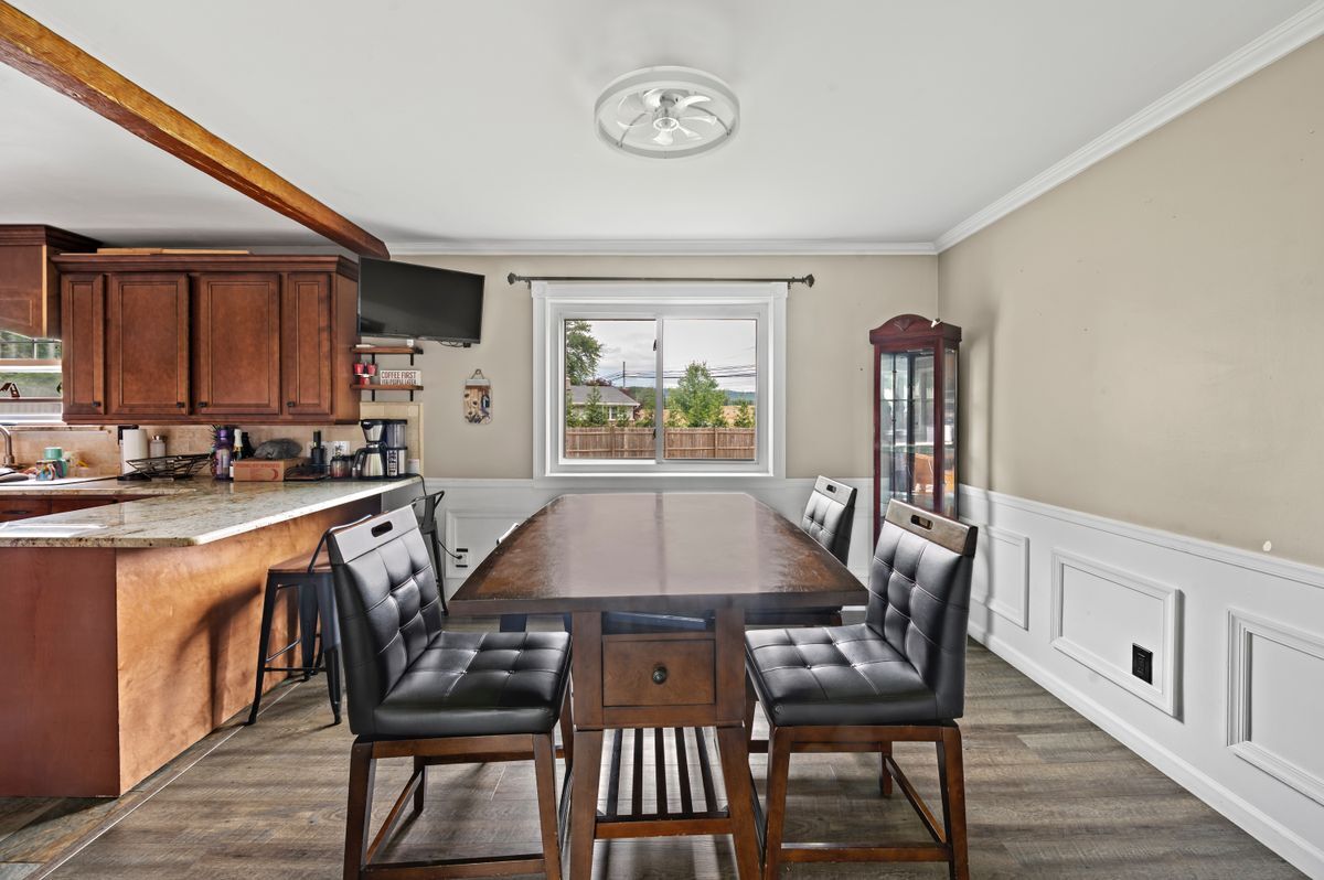 Building Photo - 7590 Violet Cir