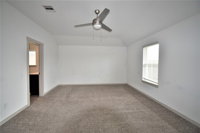 Building Photo - 4023 Yonkers Valley Ln