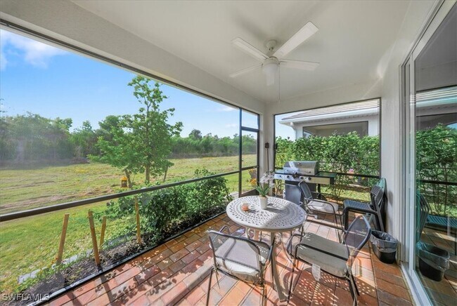 Building Photo - 1074 Enbrook Lp